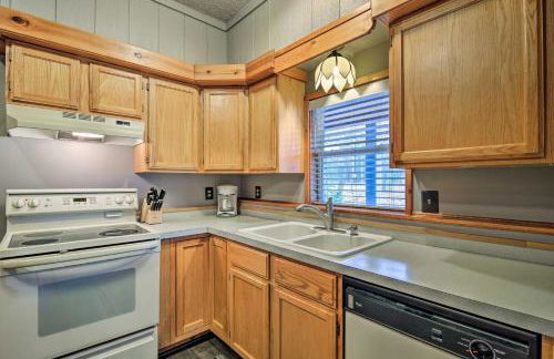 All Season Big Bear Lake House, Walk to Beach - Foto 9