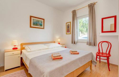 Rustic Villa Florice with a pool - Photo 32