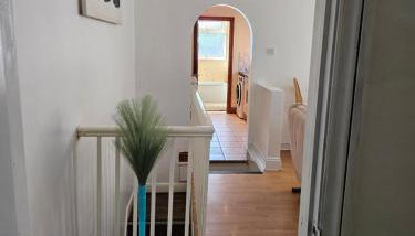 Classy Home near Southampton Airport -Free parking - Foto 2