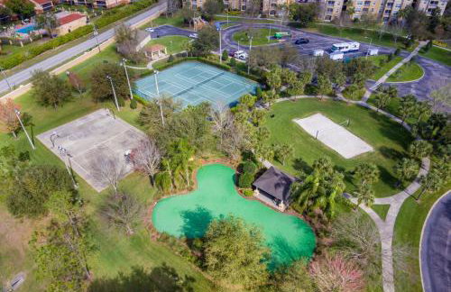Luxury 3-bdr house with pool next to Disney - Photo 36