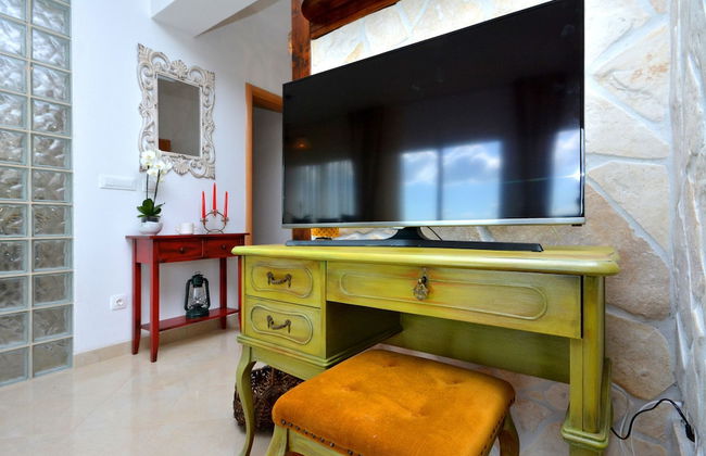 Villa in Kastel Luksic Near the Beach - Foto 14