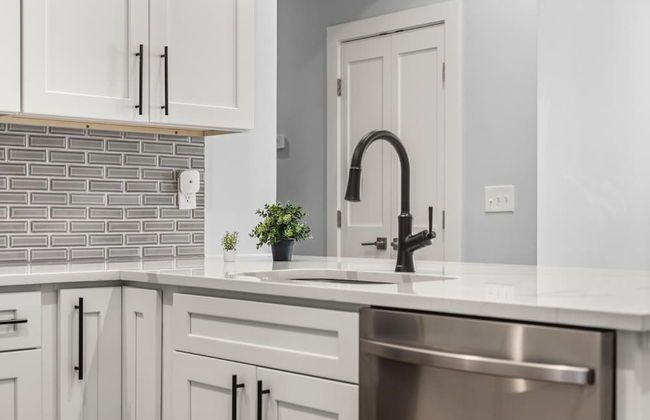 Luxury 2BD 2BA Near Logan Airport and T Station - Foto 6