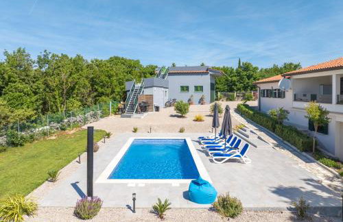 Luxury villa with a swimming pool Trget, Rasa - 23420 - Foto 9