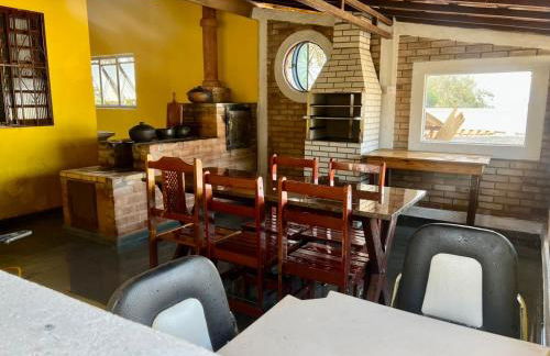 Chácara Aconchego da Serra com Piscina - Foto 29