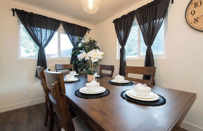 Superb Apartment near Dodger - Photo 16