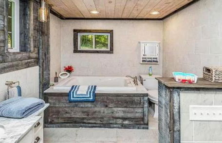 The Arts & Crafts House with Skylights, Deck, Jetted Bathtub - Foto 17