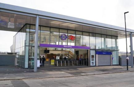 London Ealing near Train station - Foto 10