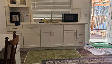 Shasta Om, 1BR1BA Back unit - Foto 4