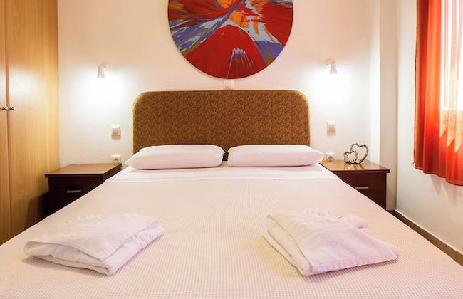 Romanos Beach Villas - Photo 15