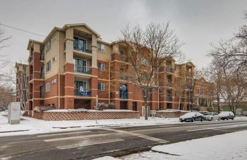 Capital Hill Condo 5 star location With Balcony - Foto 16