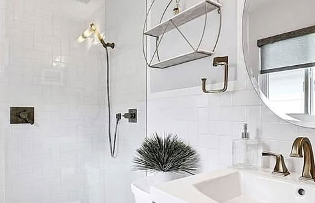 Beach Bliss 10 Mins to Waves 3BR Oasis With Pool - Foto 57