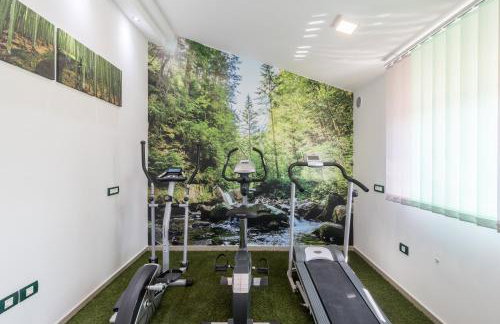 Superb villa Maxima with private pool, sauna, jacuzzi, playground for up to 18 persons, extra pool heating available - Foto 37