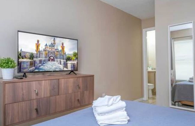 Amazing 5 BR w Game Room Minutes From Disney - Foto 66