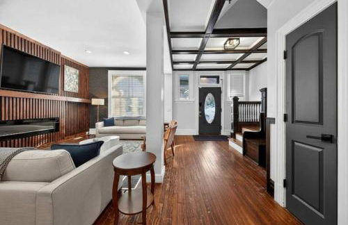 Stylish City Oasis ABODEbucks - Foto 7