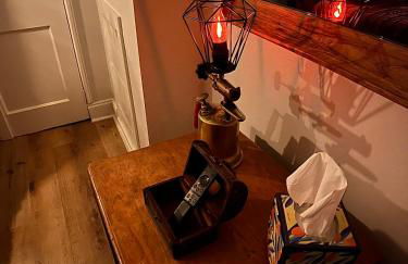 Cozy Downtown Cottage - Parking, Pet Friendly! - Foto 5