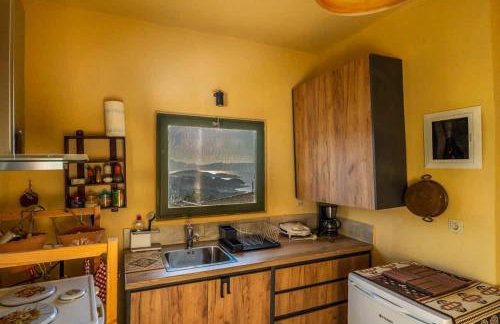 The Lookout in Mirsini - Roof Terrace - AC - WIFI - Foto 19