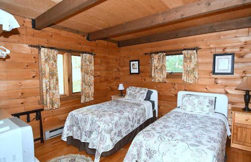 The Outlook - Pet Friendly, Grill, Wifi, View, Fire Pit, Deck, Family Friendly, Foosball, Game Room, King Bed, Fireplace - Photo 23