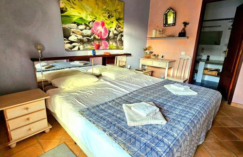 Oceanfront Villa - 8 rooms, 2 kitchens with pool, billiard table and Beach-Volleyball Court - Foto 30