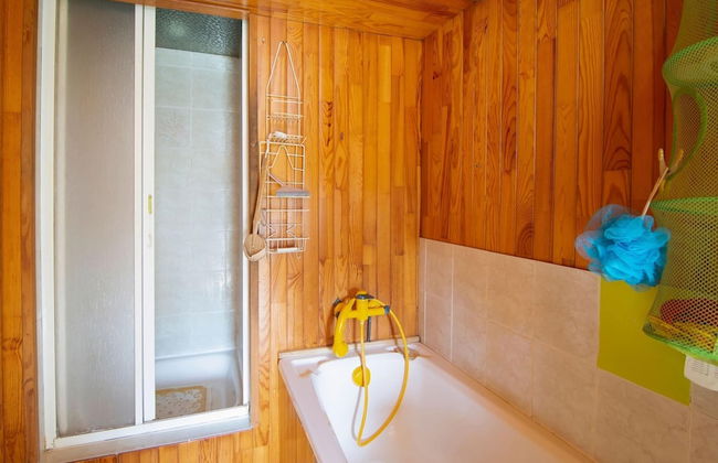 Charming Holiday Home in Houyet Near Forest - Foto 18