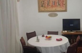 Efterpi's Tower House! εύ τέρπω she who brings joy - Foto 9