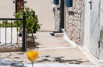 AV Suites - Maria - Photo 12