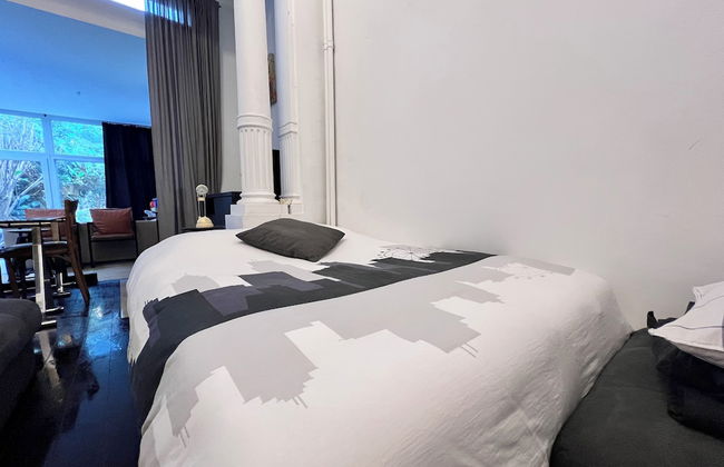 Chic Comfortable Loft and Natural Light - Photo 7