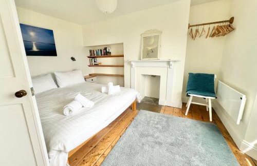 3 bedroom stunning house with garden and amazing sea views - Foto 16