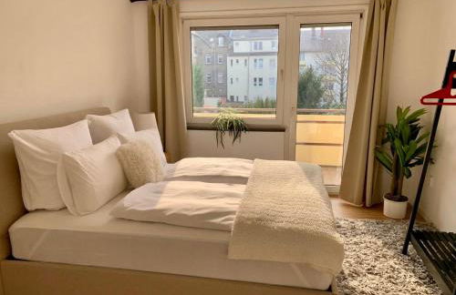 Bright 2BR Family-friendly Home -BASF - Free Parking - Super Fast WIFI - Foto 30