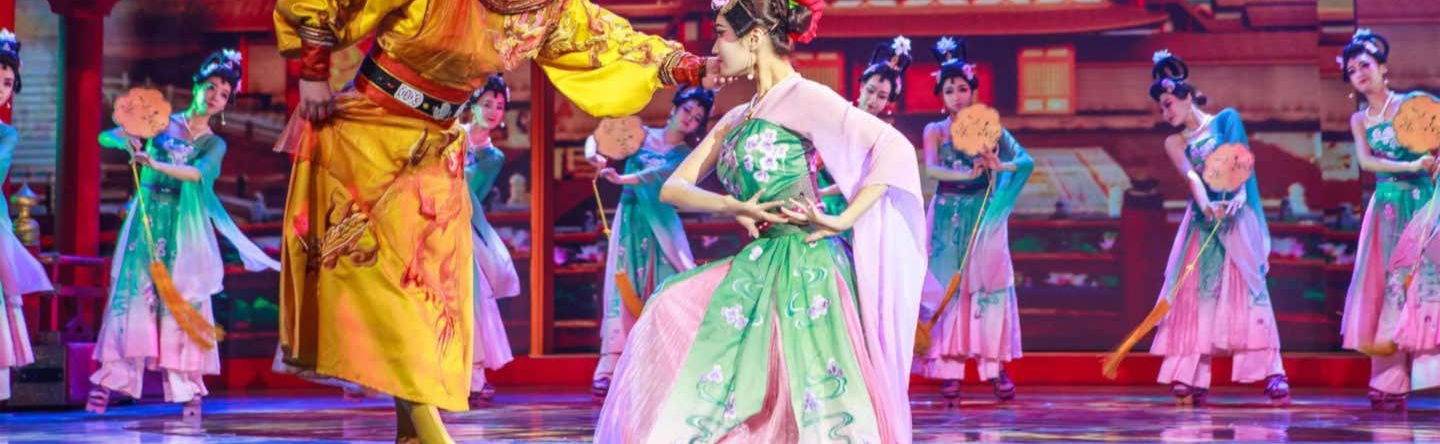 Cena china con espectáculo folclórico en Xián
