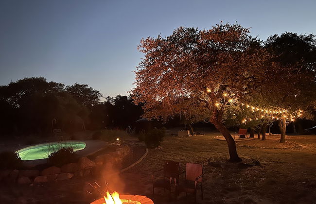 Luxury Home! - Pool - Fire Pit - Near Canyon Lake! - Foto 39