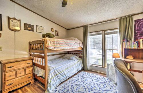 Rustic Family Home and Acreage about 20 Mi Hocking Hills - Foto 17