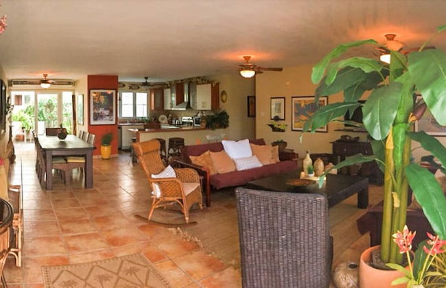 A Dream Condo With Private Pool At 7 Seas Beach - Photo 1