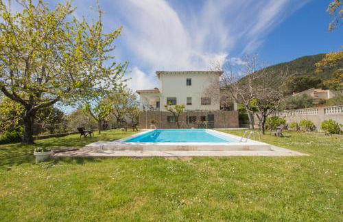 Villa-Piedralaves-aMatalasviñas-piscina-4 viviendas - Photo 1