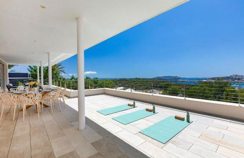 Ibiza Town Modern Villa Sleeps 10 - Photo 16