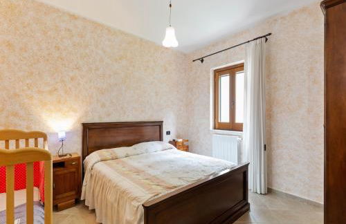 Valley View Villa in San Mango D'aquino with Hot Tub - Foto 45