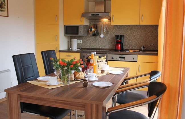 Allergy Friendly Holiday Home near Beach with Lake View - Foto 12