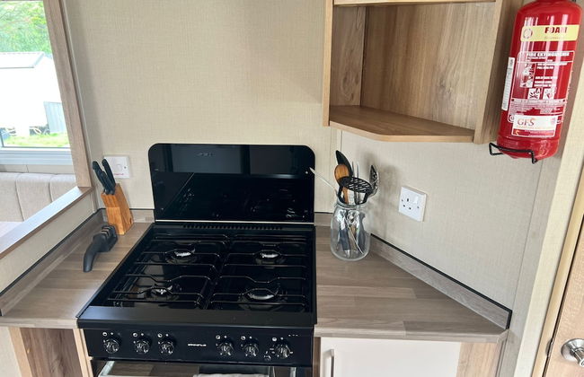 Adorable Caravan in Newquay Bay Resorts Nb98 - Foto 1