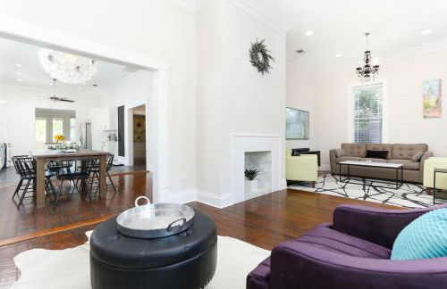 2BR 2BTH with Private Pool Riverwalk Downtown - Foto 21