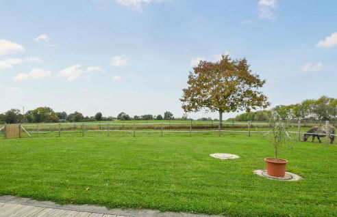 Awesome Home In Bacilly With Wifi - Foto 13