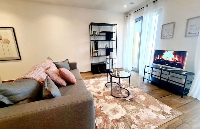 Luxury 2 bedrooms with Parking&Terrace - Foto 8