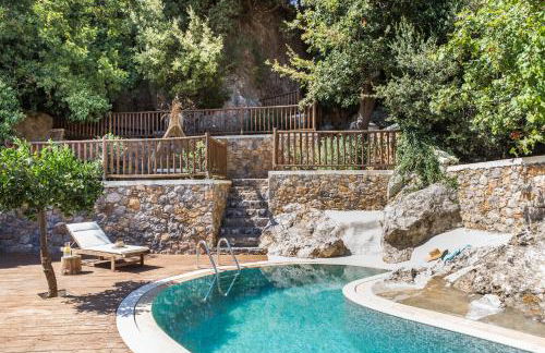 Villa Angelica Meronas - Photo 1