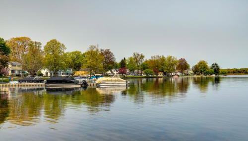 Walk to Beach, Lake Edinboro Views Camp Dickson - Foto 3