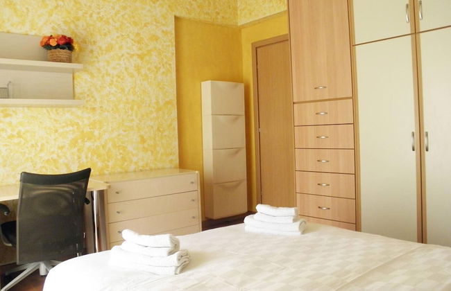 Cozy and Modern Apartment Centrally Located - Foto 3