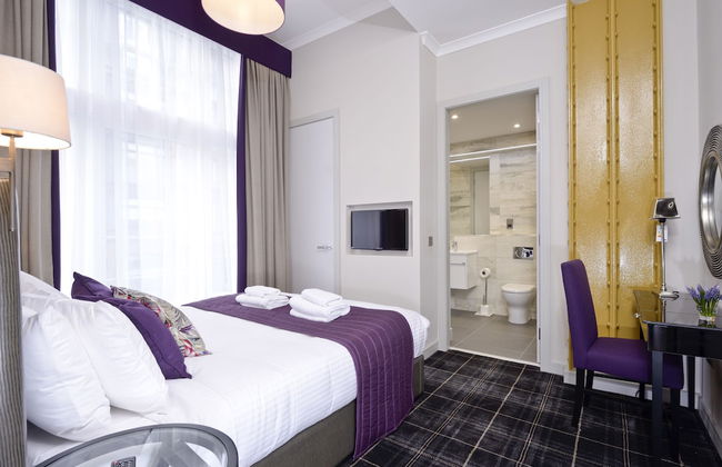 Destiny Scotland Charlotte SQ Apartments - Photo 14