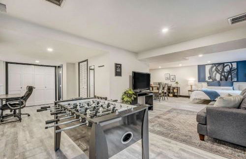 Oak Hills Estate Luxe Forest Escape Near USAFA - Foto 63