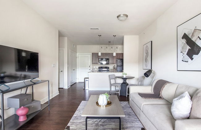 Westpointe Drive Apartments by Landing - Photo 17