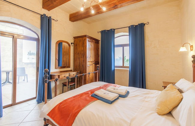 Centre Island Gozitan Farmhouse & Pool - Foto 12