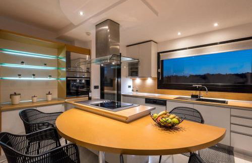 Gregorys Private Luxury Villa with Heated Pool & Gardens - Foto 11