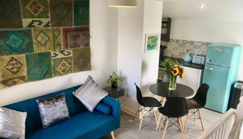 Wildly Romantic Cliff Top Apartment - Foto 3