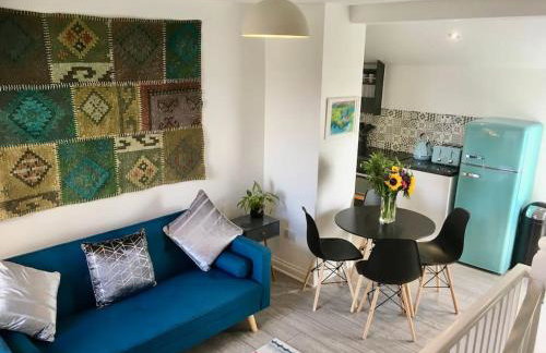 Wildly Romantic Cliff Top Apartment - Foto 3